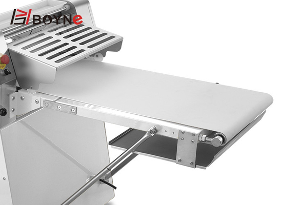 SS Table Top Type Electric Dough Sheeter Machine For Bakery with 520 mm or 380mm roller length